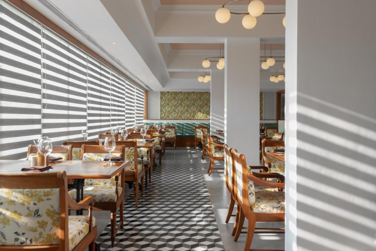 Hotel The Avenue Regent Kochi Zewnętrze zdjęcie