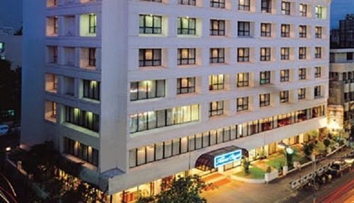 Hotel The Avenue Regent Kochi Zewnętrze zdjęcie